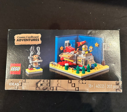 LEGO Ideas: Cosmic Cardboard Adventures (40533) GWP