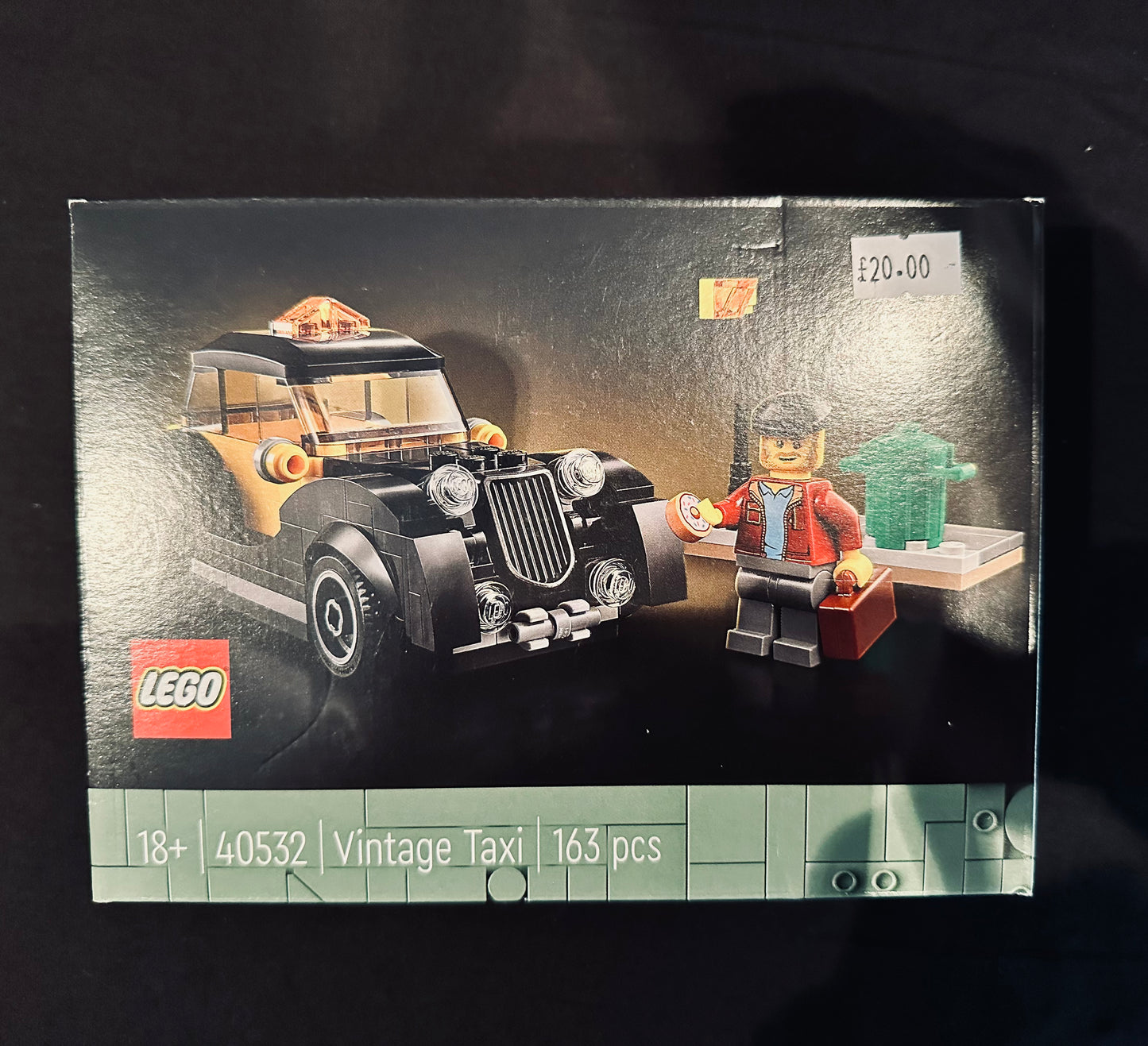 LEGO Icons: Vintage Taxi (40532)