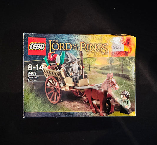 LEGO Lord Of The Rings Gandalf Arrives - 9469